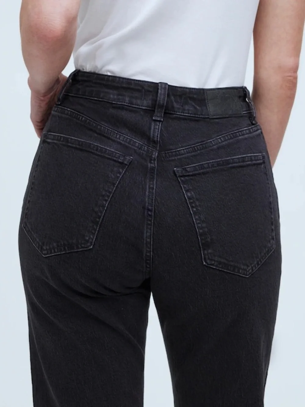 Madewell Curvy 90s Straight Leg Jeans in Belmere wash - Picture 5 of 10